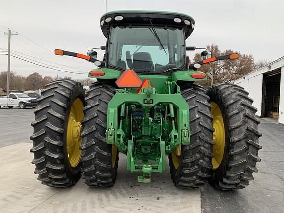 Image of John Deere 8335R equipment image 3