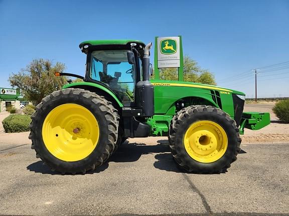 Image of John Deere 8335R Primary image