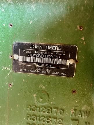 Image of John Deere 8335R equipment image 2