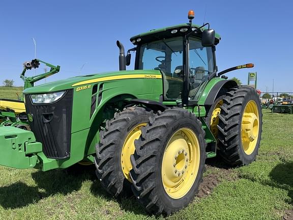 Image of John Deere 8335R Primary image