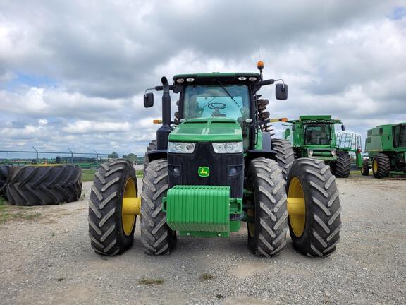 Image of John Deere 8335R equipment image 2