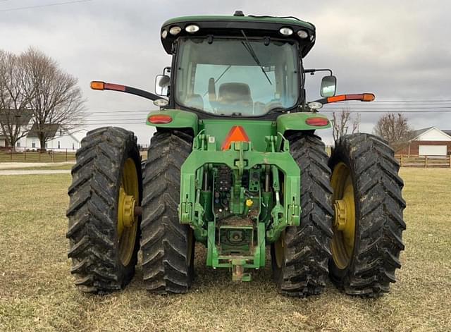 Image of John Deere 8335R equipment image 3