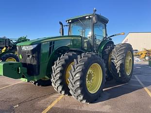 2013 John Deere 8335R Equipment Image0