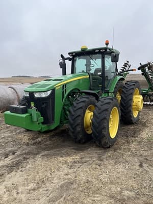 2013 John Deere 8335R Image