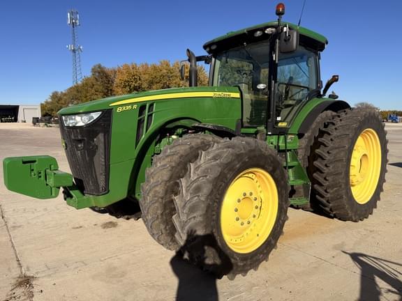Image of John Deere 8335R Primary image