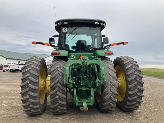 Image of John Deere 8335R equipment image 4