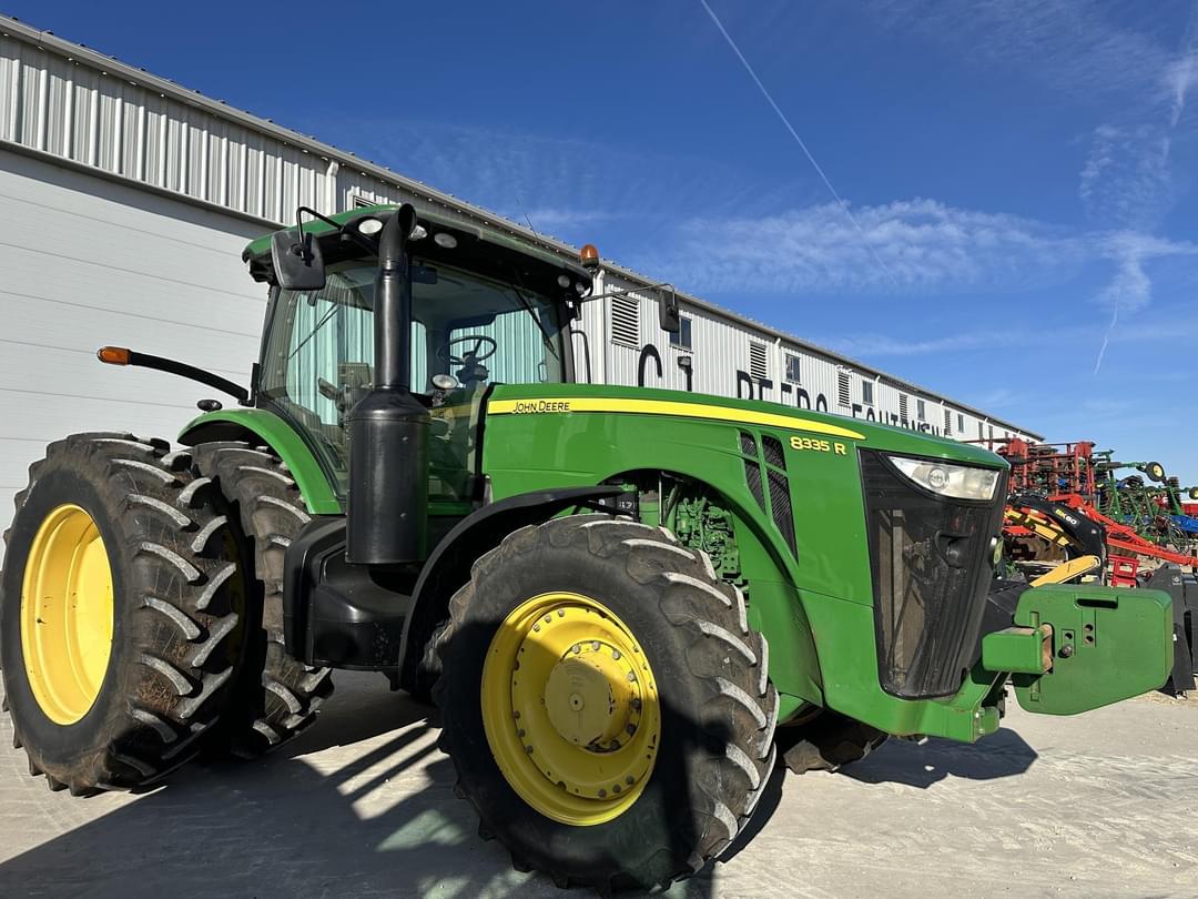 Image of John Deere 8335R Primary image