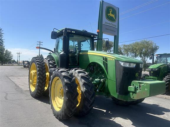 Image of John Deere 8335R equipment image 2