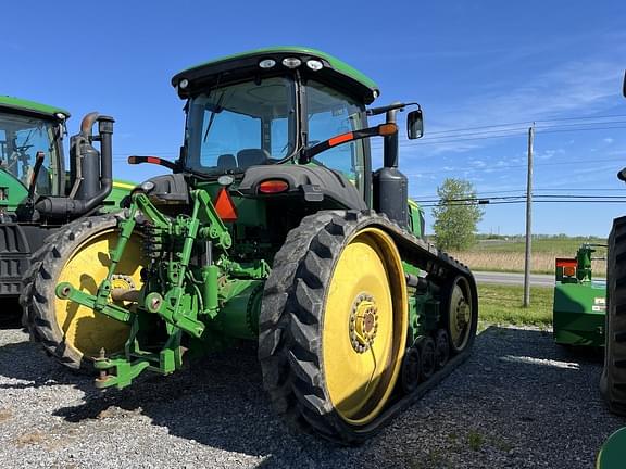 Image of John Deere 8335RT equipment image 4