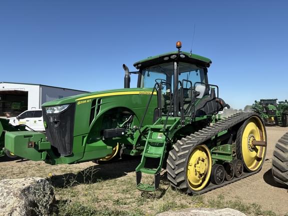 Image of John Deere 8335RT equipment image 1