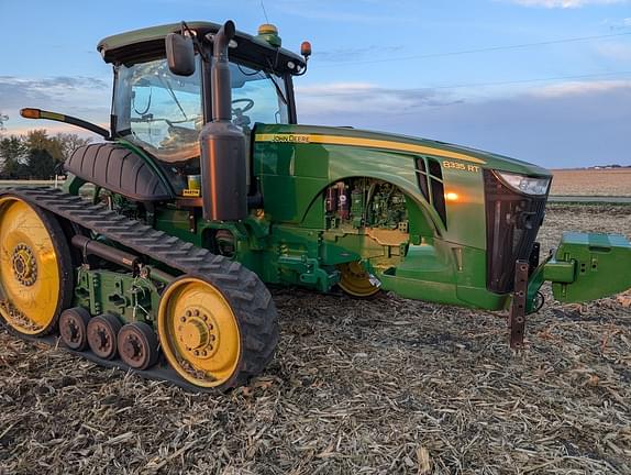 Image of John Deere 8335RT equipment image 1