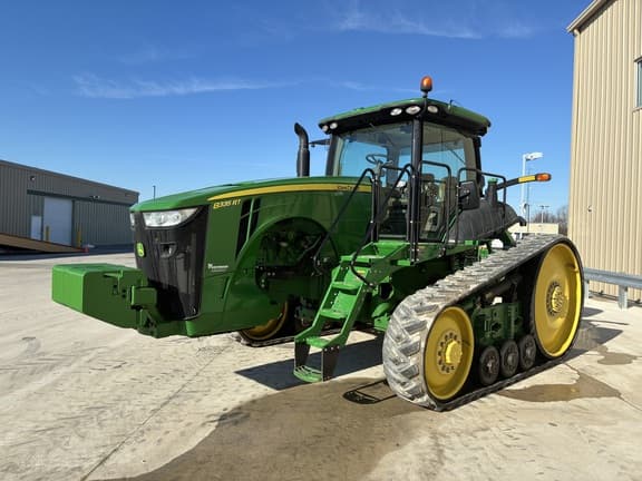 Image of John Deere 8335RT equipment image 2