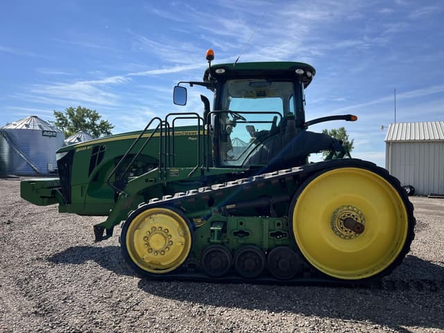 Image of John Deere 8335RT equipment image 4