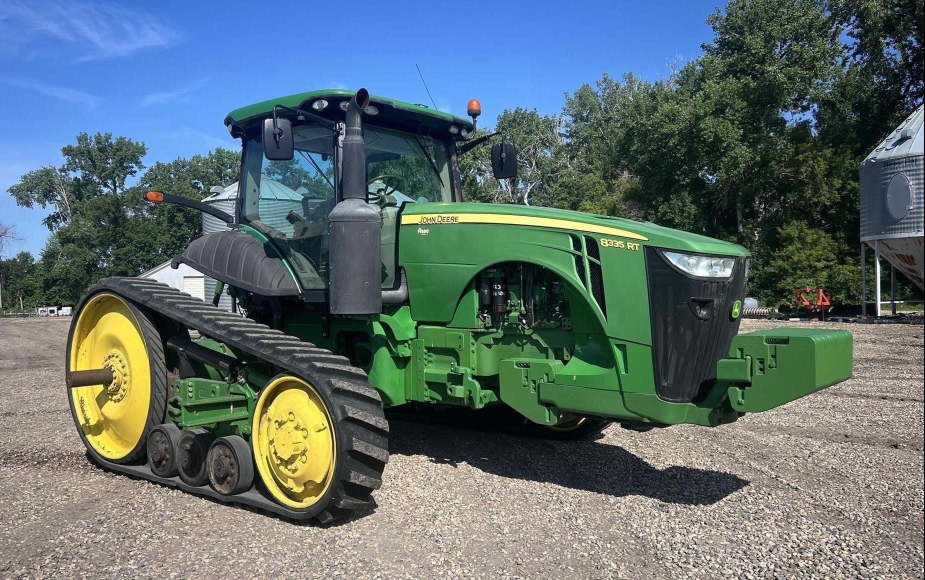 2013 John Deere 8335RT Equipment Image0