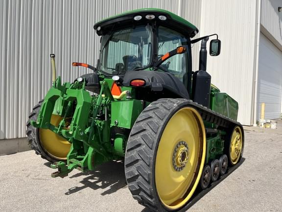 Image of John Deere 8335RT equipment image 4
