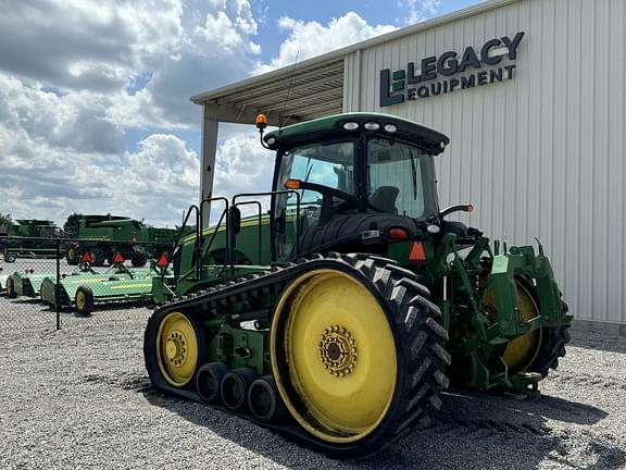 Image of John Deere 8335RT equipment image 2