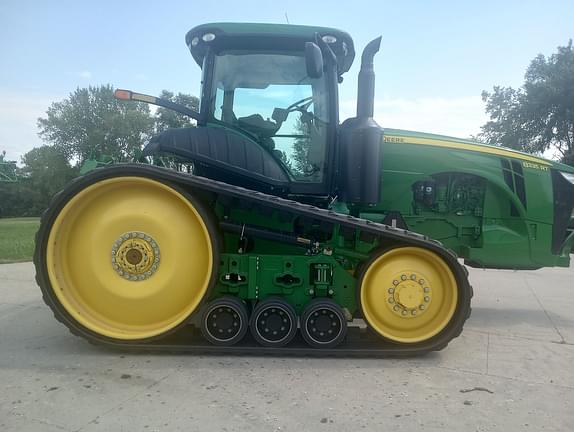 Image of John Deere 8335RT equipment image 1