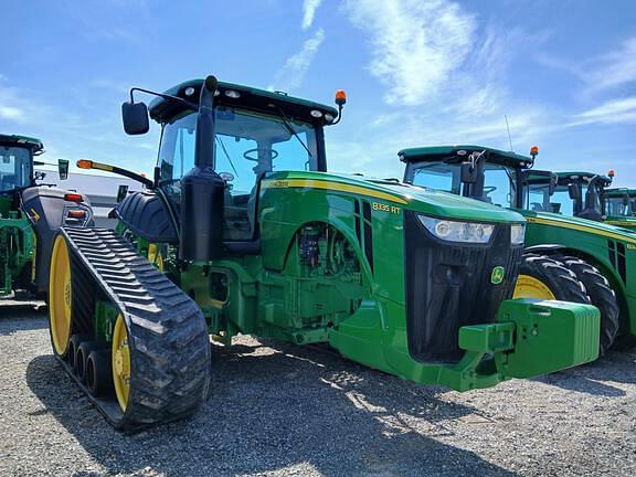 Image of John Deere 8335RT equipment image 2