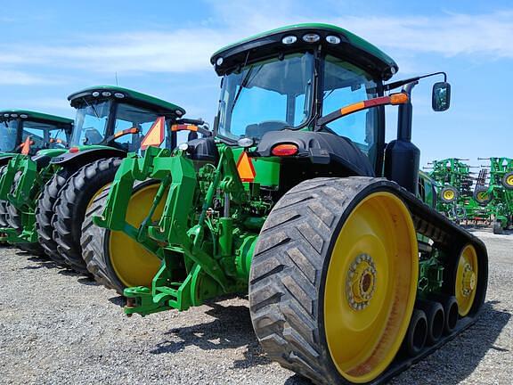 Image of John Deere 8335RT equipment image 3