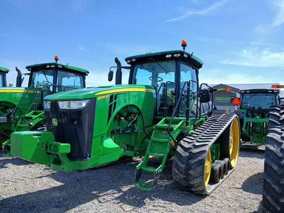 2013 John Deere 8335RT Equipment Image0