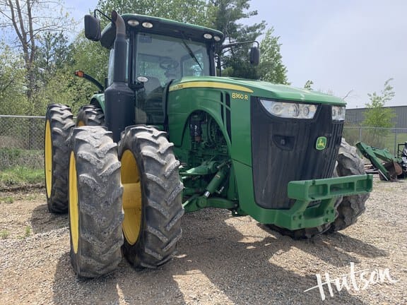 2013 John Deere 8360R Equipment Image0