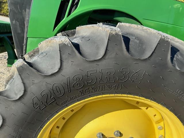 Image of John Deere 8360R equipment image 1