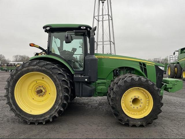 Image of John Deere 8360R equipment image 3