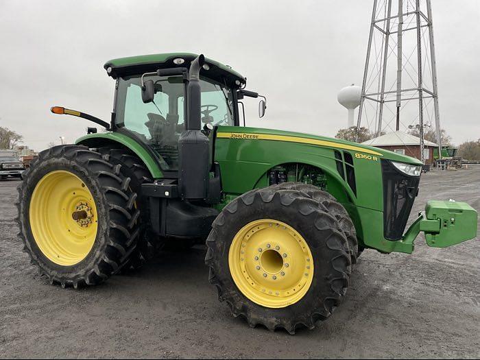 Image of John Deere 8360R Primary image