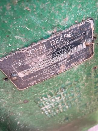 Image of John Deere 8360R equipment image 1