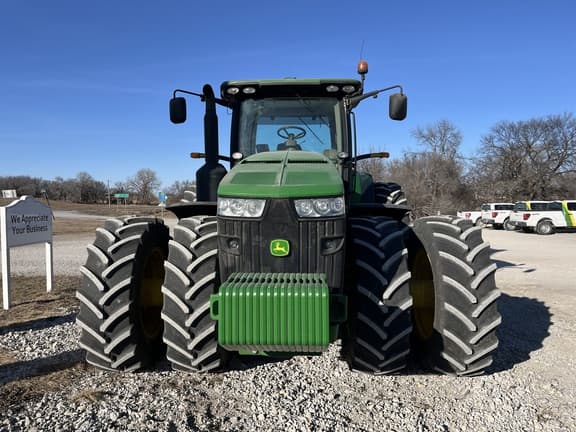Image of John Deere 8360R equipment image 4