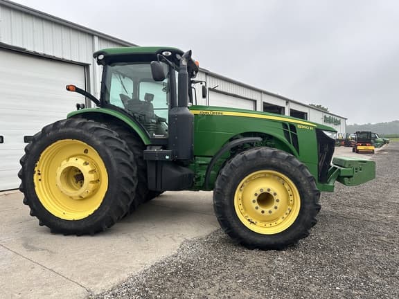 Image of John Deere 8360R equipment image 3