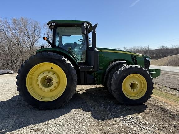 Image of John Deere 8360R equipment image 4