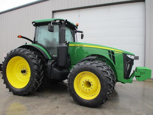 Image of John Deere 8360R equipment image 1