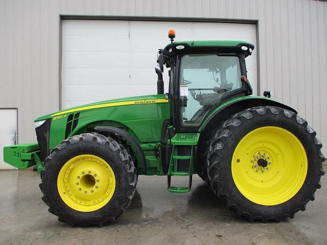Image of John Deere 8360R equipment image 2