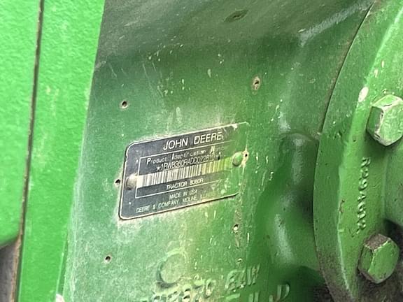 Image of John Deere 8360R equipment image 4