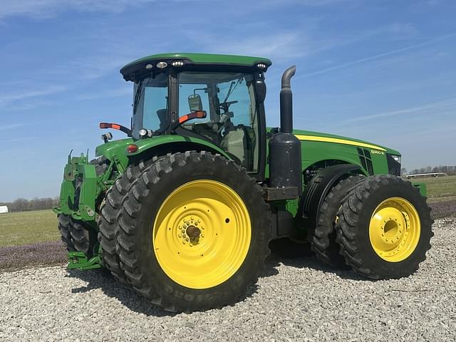 Image of John Deere 8360R equipment image 4