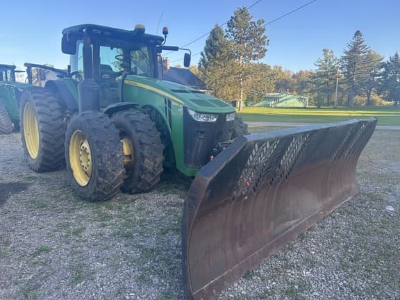Image of John Deere 8360R equipment image 1