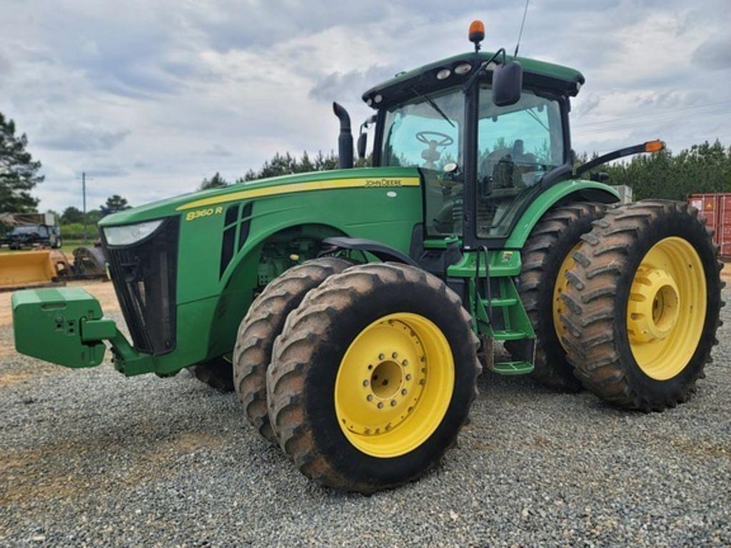 Image of John Deere 8360R Primary image