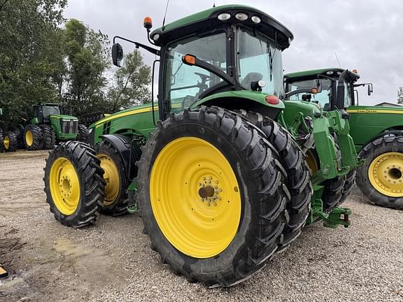 Image of John Deere 8360R equipment image 3