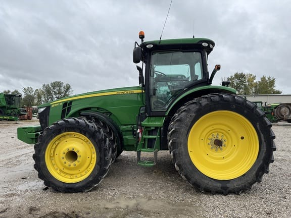 Main image John Deere 8360R