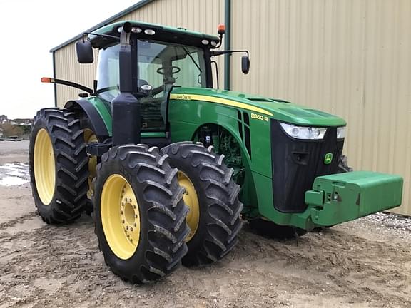 Image of John Deere 8360R equipment image 3