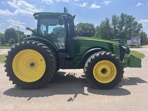Image of John Deere 8360R equipment image 1
