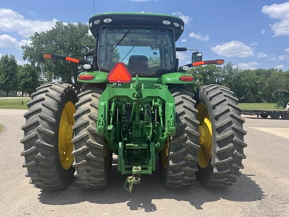 Image of John Deere 8360R equipment image 3