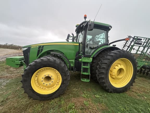Image of John Deere 8360R equipment image 4