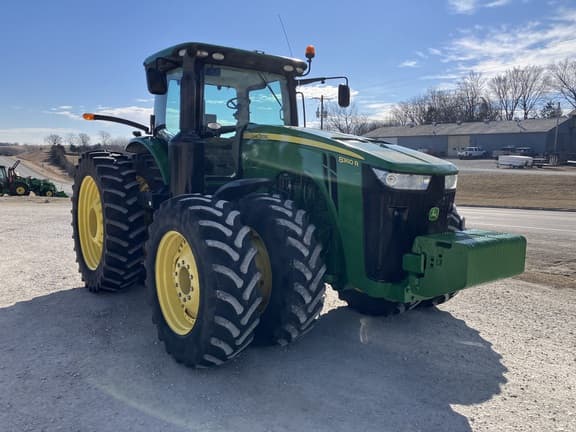 Image of John Deere 8360R equipment image 2