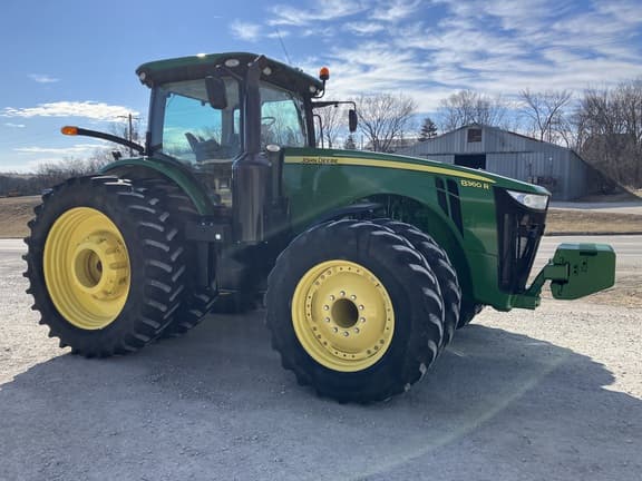 Image of John Deere 8360R equipment image 3