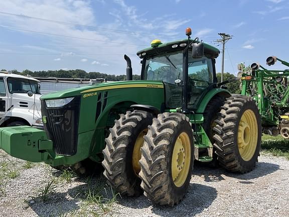 Image of John Deere 8360R equipment image 2