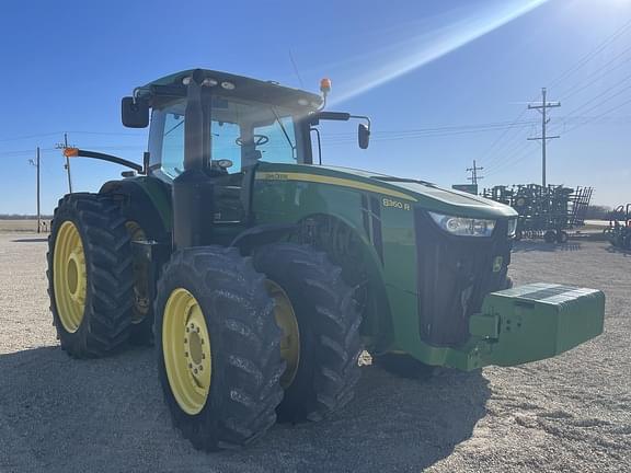 Image of John Deere 8360R equipment image 1