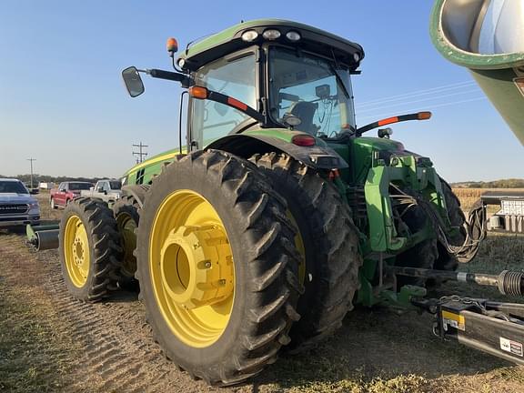 Image of John Deere 8360R equipment image 3