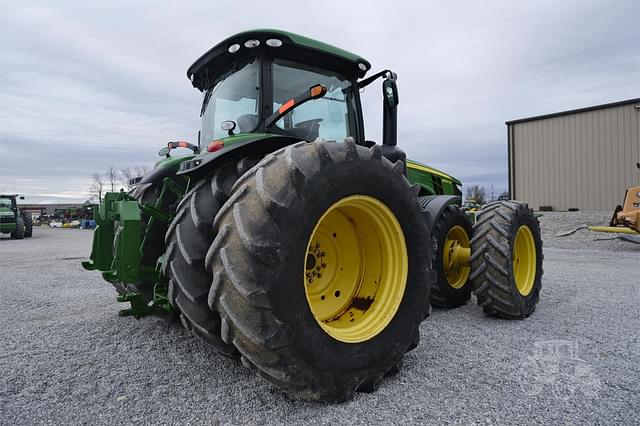 Image of John Deere 8360R equipment image 4